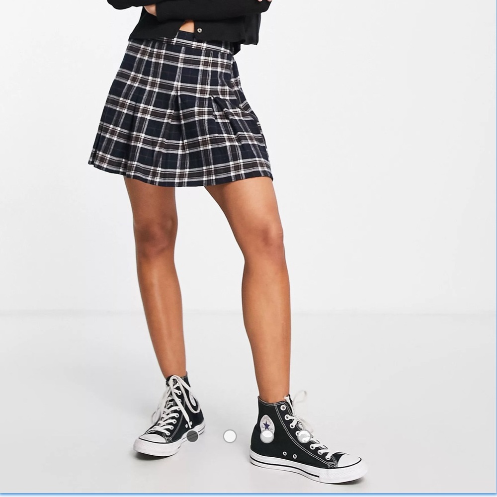 Hollister check print pleated